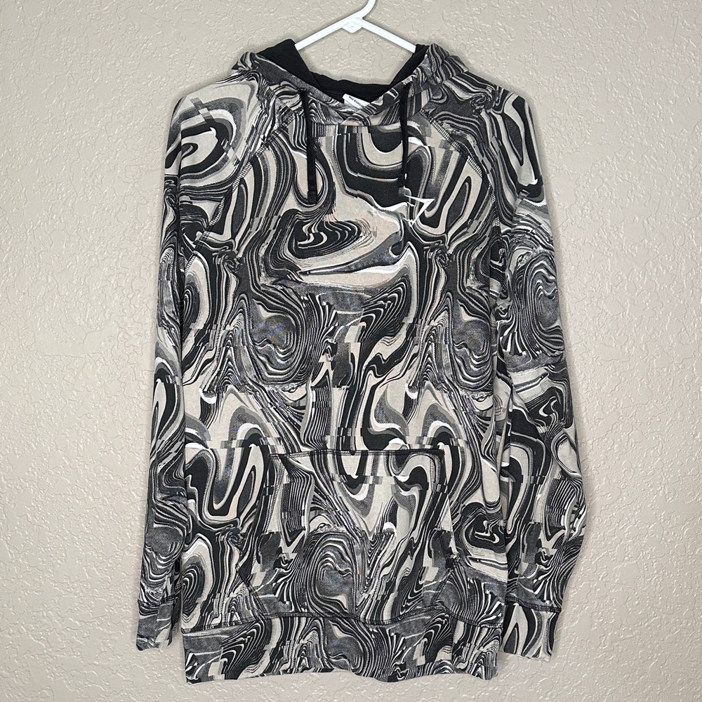 Gymshark  Black and White Swirl Hoodie